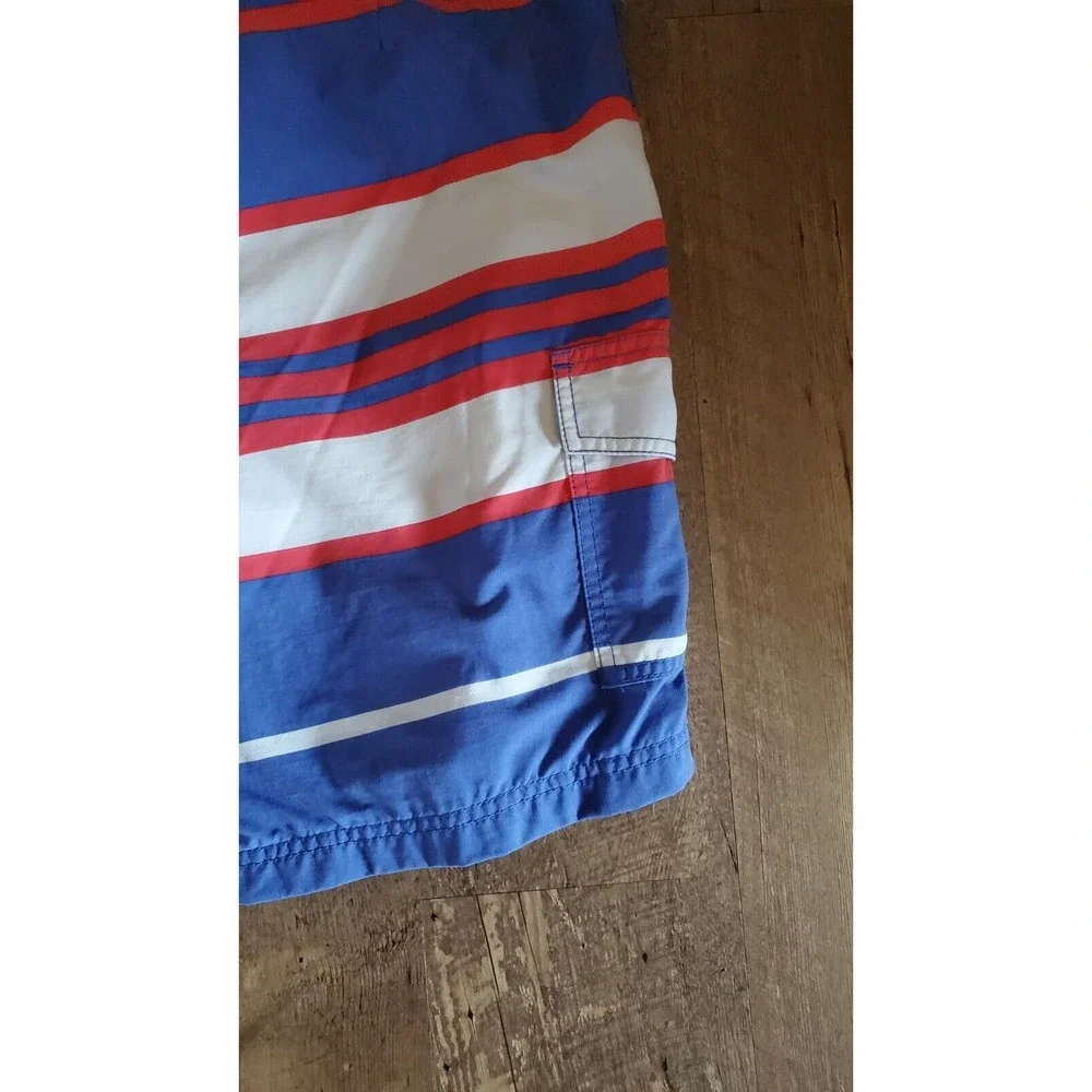 J. Crew Men's Size 32 Board Shorts Swim Trunks Blue Red Striped Mesh Lined